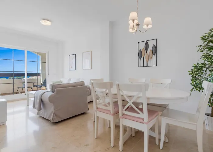 Seaview, 2 Bedroom By Casa Del Sol Hr Apartament