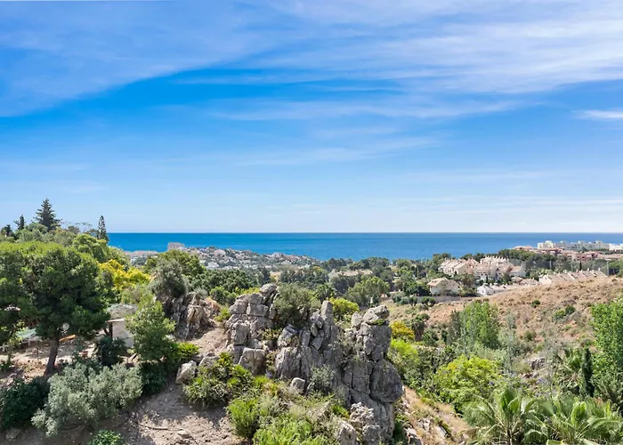 Seaview, 2 Bedroom By Casa Del Sol Hr Apartament Benalmádena